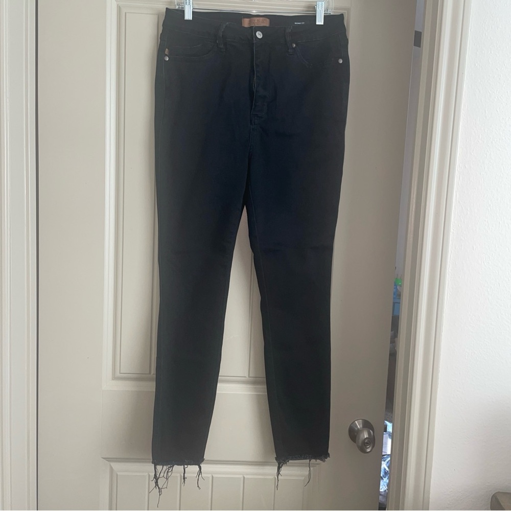 Judy Blue Black Skinny Jeans Sleek Fit